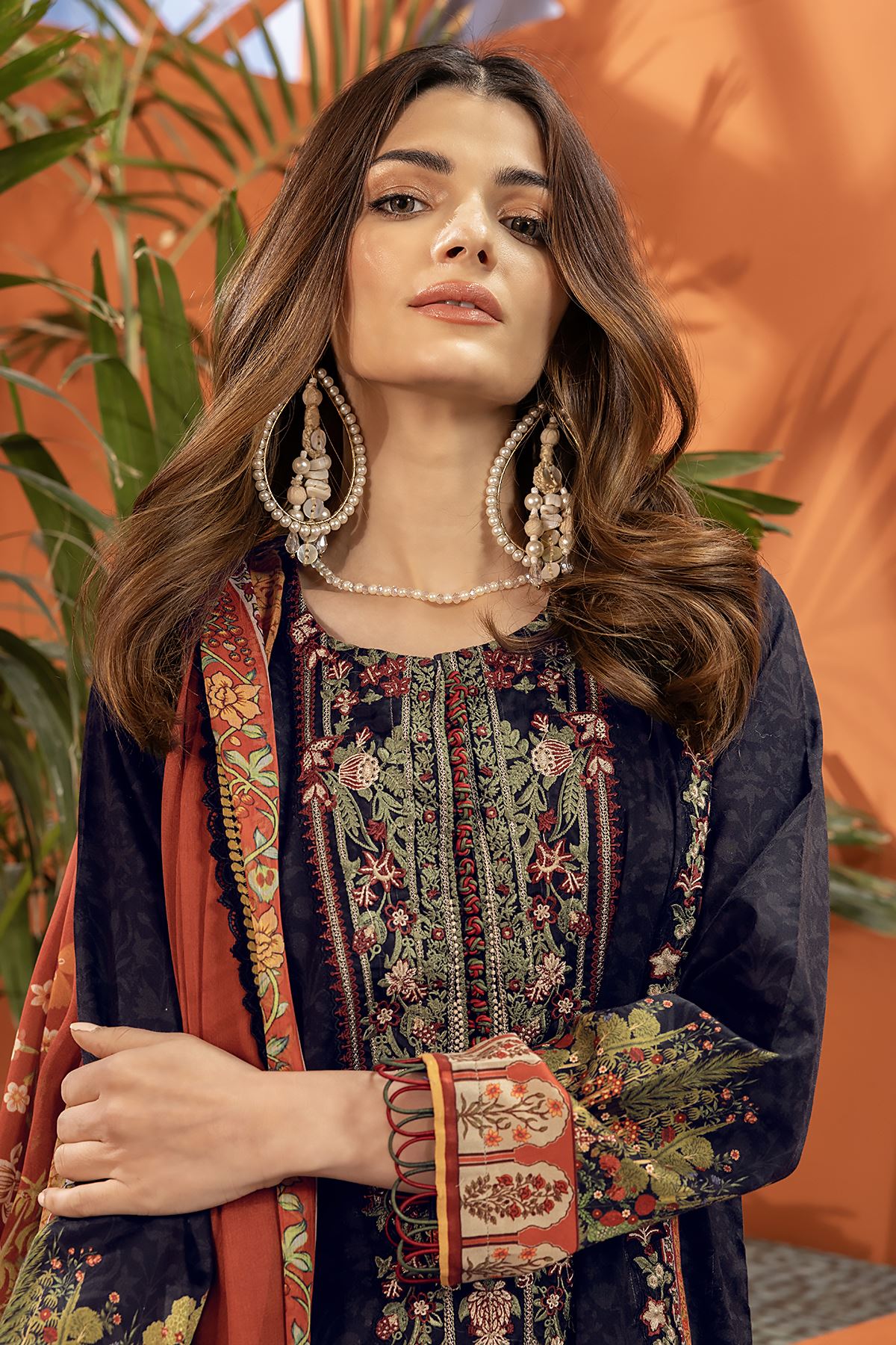 Embroidered Fabrics 3 Piece Suit