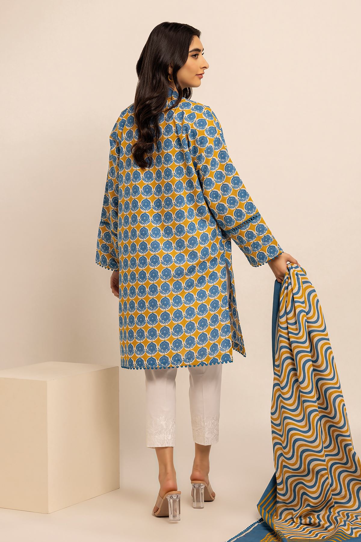 Top Dupatta